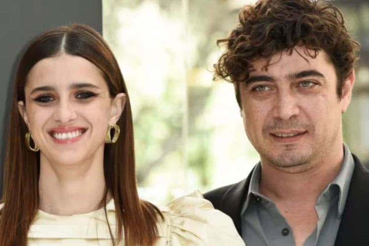 Riccardo Scamarcio e Benedetta Porcaroli